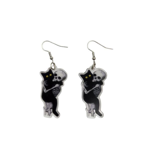 Acrylic Skeleton Holding Black Cat Dangle Earrings Gothic Halloween - Picture 1 of 6